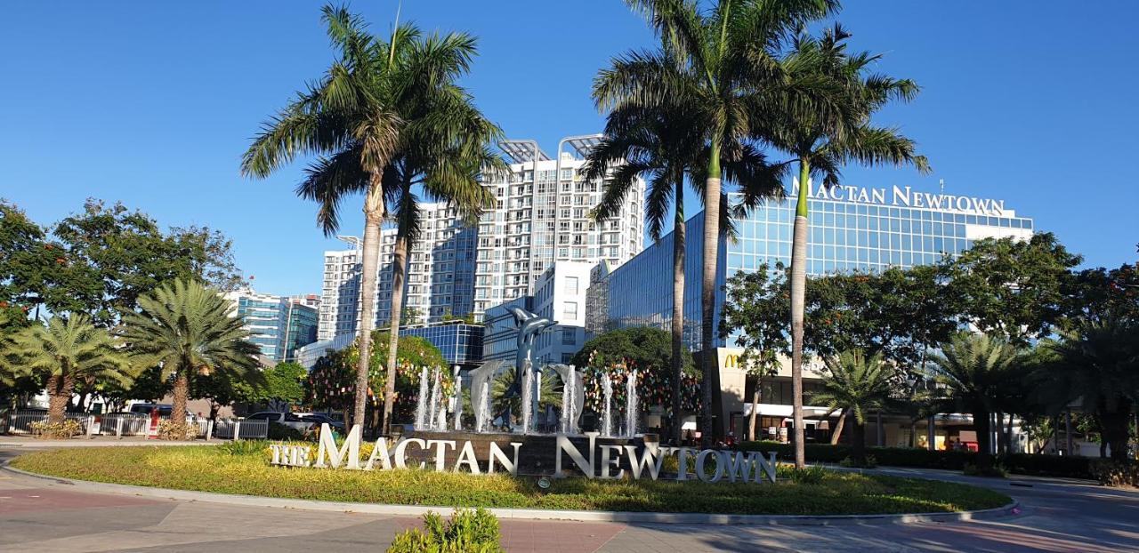 Aparthotel Mactan Newtown With Sun Set And Garden View à Cebu Extérieur photo